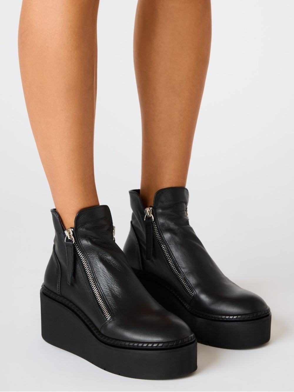 DRIFT BLACK LEATHER Steve Madden Women's Black Platform Leather Ankle Boots